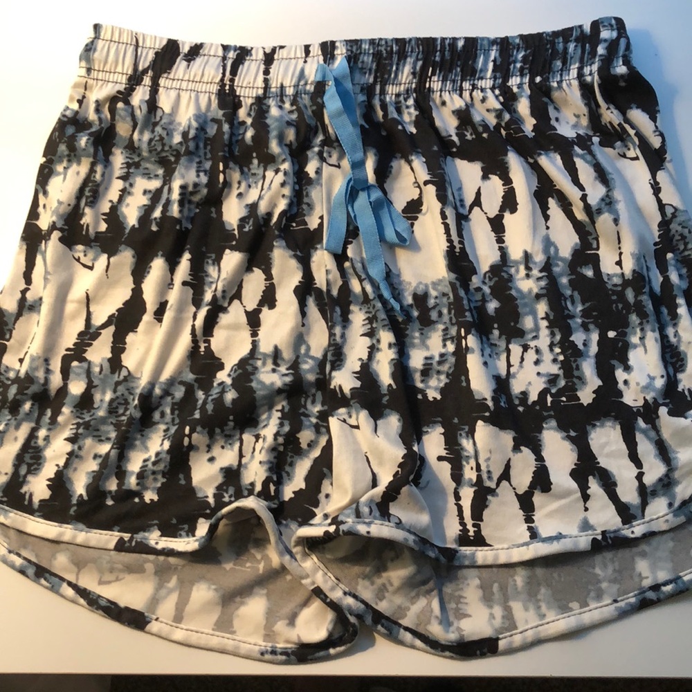 New never worn pajama shorts